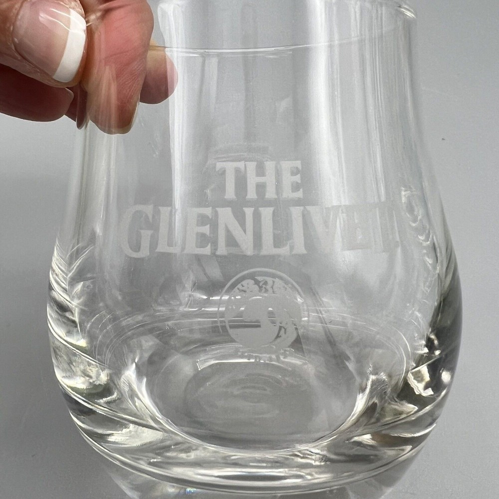 The Glenlivet Single Malt Scotch Whisky Whiskey Tasting Tulip Rocks Bar Glass